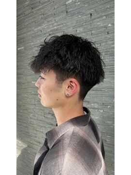 デラメアウープウープ(de.la.mair woop woop) ツイストスパイラルマッシュ