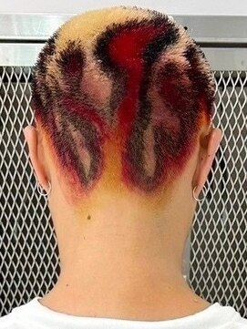 ウィコ 新宿(WICO) ファイアパターン[新宿駅/韓国マッシュ/ベリーショート]