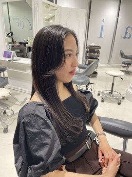 エアー 青山(AIR) ロングレイヤーカット