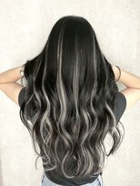 リゲル(rigel)&nbsp;ハイライトカラーミルクティーベージュレイヤーカット