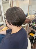 隠しツーブロックのショートボブ