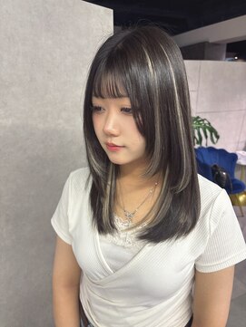 ハンナ 札幌(HANNAH) ハイライト　くびれヘア