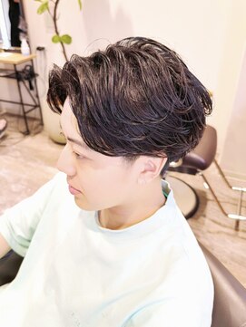 ハレ ヘアサロン(Hale hair salon) Haleブルーブラックフェザーパーマサーフカールニュアンスパーマ
