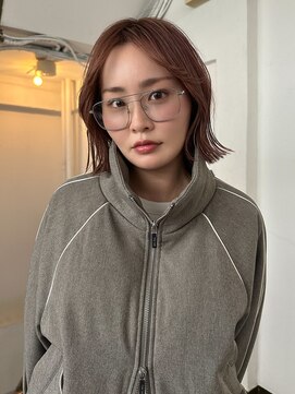 【BOW HAIR】外はねミディアムレイヤー