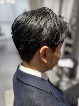エニー 栄(Any) men's hair   毛流れコンマヘア