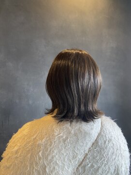 ジッピーオブトータルビューティ(Zippy of total beauty) 外ハネミディアムボブ
