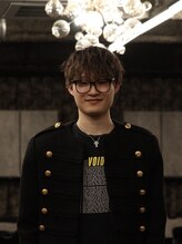 バジー バイ ディーアンドティー(Buzzy by D&T) 秋本 優輔