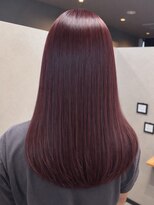 フィガロ バイ テイラー(FIGARO by Taylor) 深みカラーで魅せる艶やかナチュラルヘア