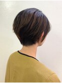 ローライトの立体感とゆるニュアンスパーマのショートボブ☆