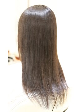 ルスリー 田園調布店(Lsurii) 田園調布髪質改善｜純度100％トリートメント＋カット＋縮毛矯正