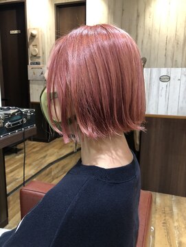 アムール 二子玉川(Amour) ぶつ切りボブ/アンニュイヘア/ベリーピンク/ピンクベージュ