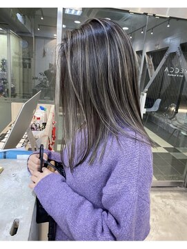 イェッカ(YECCA) ハイライト〇グレー