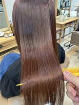 ジーニー(GeeNY)&nbsp;プレミアム髪質改善トリートメントとレッド系ヘアカラー