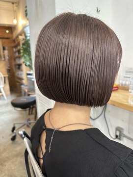 ウィークエンド(WEEKEND) 憧れのミルクティーグレージュ