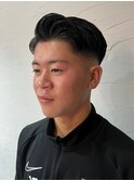 サイドパート フェードカット バーバースタイル アップバング