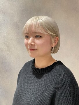 フェイス 石川町 (FACE) ホワイトカラー/ブロンド/ペールトーン/ブリーチカラー/ボブ