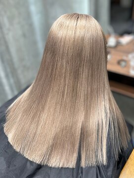 オルズ 渋谷(ALLZ) ミルクティケアブリーチハイトーンカラー髪質改善トリートメント