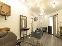 ヘアーハンド(Hair HAND)の雰囲気（店内はゆっくりくつろげる雰囲気です♪）