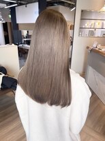 エイト ソル 博多筑紫口店(EIGHT sol)&nbsp;くすみベージュ