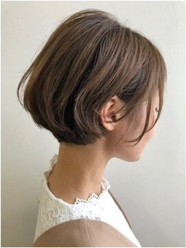 コルク バイ マグ 松本駅前(COLK by Mag) くすみベージュマロンベージュ前下がりボブフェザーショートヘア