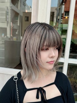 アルカンシエル(Arc-en-ciel) 切りっぱなしボブ/デザインカラー/おしゃれ上級者