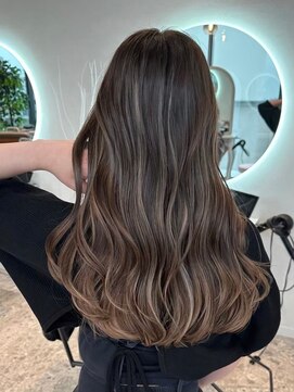 モアナ バイ ラナ 上小田井(MoanA BY LANA) 透明感カラー/デザインカラー/レイヤーカット/ウェットヘア/