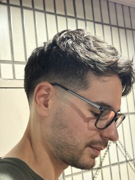 ブレイズマン(BLAZEMAN) 自然にキマるショートフェード