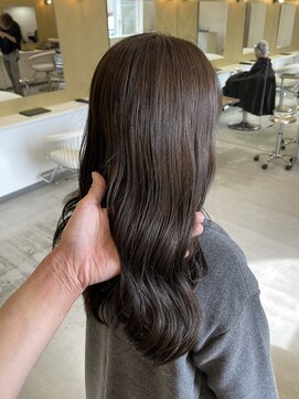 トパ タカオカ(topa takaoka) 透明感オリーブブラウンカラー