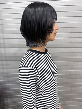 ロックス バイ マグ 松本(rocks BY MAG) ブリーチなしカラー◎ブルーブラック×透明感艶髪レイヤーボブ