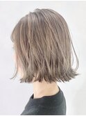 ミルクティーグレージュ_エッジショートくびれセミディ_ba194662