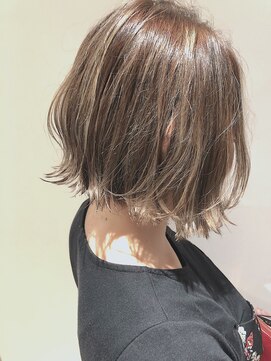 アヴァンス なかもず店(AVANCE.) 外ハネボブ×抜け感ハイライト×お洒落ショート