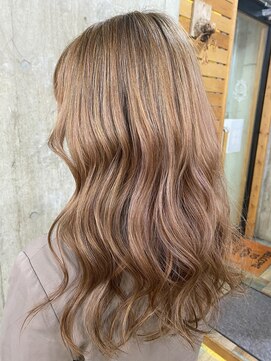 ヘアカロン 熊本本店(Hair CALON) ペールベージュ