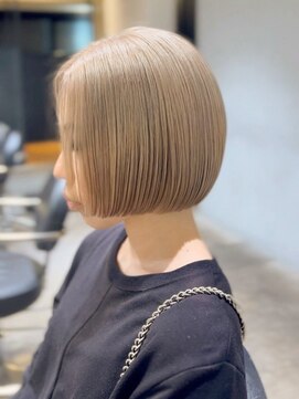 アルバム 渋谷パルコ(ALBUM) ブロンドボブ_チェリーブラウンフェミニンロング_ba367023