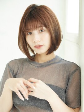 ビィシャイン 小野店 薄めバングの丸みボブ