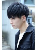 ダークアッシュ刈り上げショートマッシュニュアンスパーマ