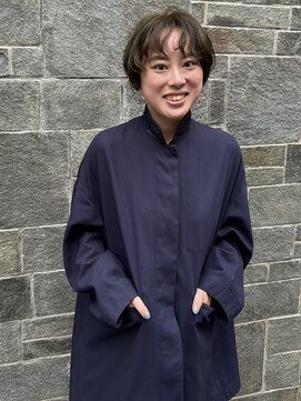 モーダアッカ(moda acca) 癖毛を活かしたショートスタイル@20代30代40代