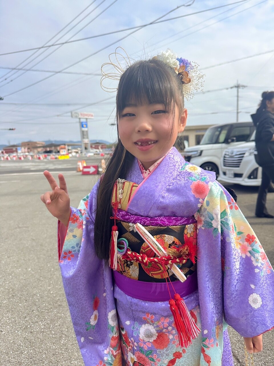 七五三 崩れないキッズヘア ポニーテール：L235177001｜コジック ヘア