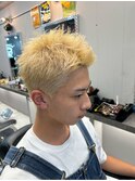 ブロンドスパイキーショート！