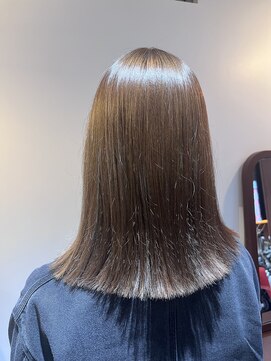 オーパスバイアンブルリュクス 池袋(Opus by ambleluxe) レディースカット/レイヤーカット/顔まわりレイヤー