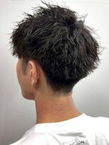 セプト 博多(SEPT.)&nbsp;黒髪ショート 爽やか 刈り上げ ツーブロック ツイスパ