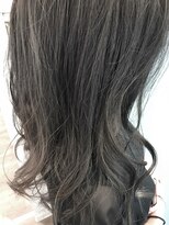 パティオンツー(PATIONN2)&nbsp;クールグレージュ☆インナーカラーで立体感のあるゆるふわ巻きに