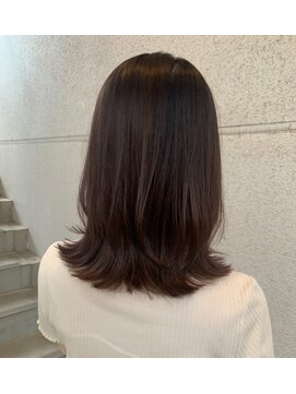 ステイシー(STACY) STACY グレーベージュ×外ハネ×レイヤー(那覇小禄奥武山公園)