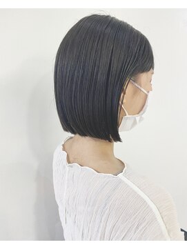 アッド バイ ケーツー(add by K-two) パツッとボブ×オリーブグレー