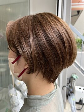 ラフランクリー(la frankly) 20代30代/イヤリングカラー/ミニボブ/マッシュボブ