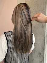 ソル オモテサンドウ 表参道 青山(SOL . OMOTESANDO)&nbsp;ミルクティーベージュケアブリーチハイトーンカラーダブルカラー