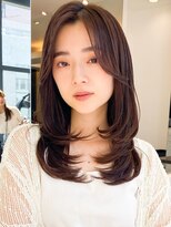 ヘアーズファイン(hair's fine) ゆるやかワンカールレイヤーロング韓国風後れ毛
