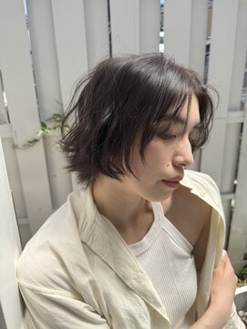 アリゲート ダイカンヤマ(Ari gate daikanyama) ショート透明感カラー20代30代ウルフレイヤーカット