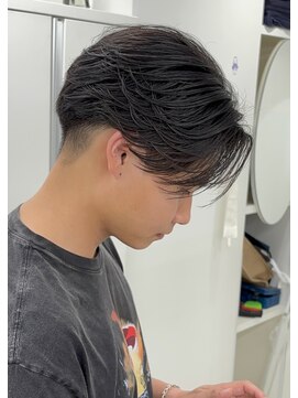 イーラ 和歌山(era) メンズパーマ/眉毛/メンズカット/ニュアンスパーマ/フェード