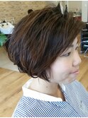 ショートボブ
