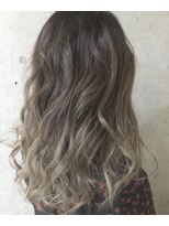 エレナ(elena)&nbsp;[elena/池袋] 外国人風スタイル/グラデーションカラー/reika